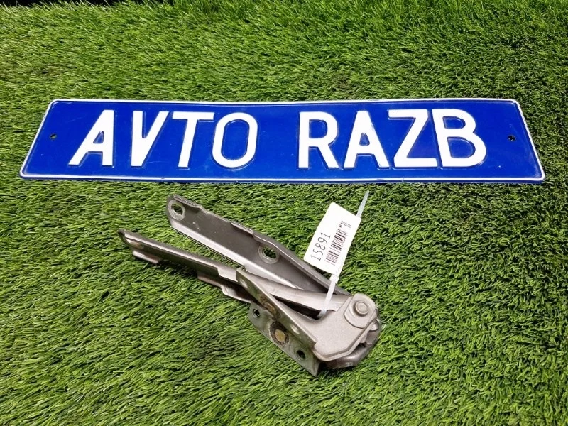 Петли капота Audi A6 2003 4B0823302D C5 BES 2.7T