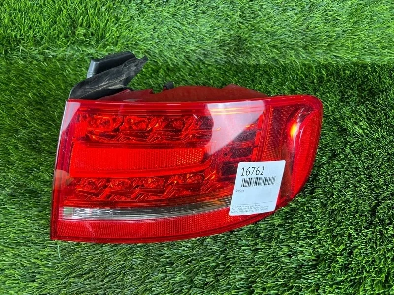 Фонарь задний Audi A4 2009 8K5945096B B8 CDH 1.8T, правый