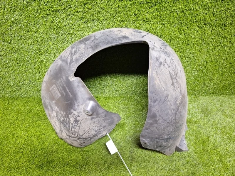 Подкрылок Volkswagen Passat 2008 3C0805978 B6 BZB 1.8T, передний правый