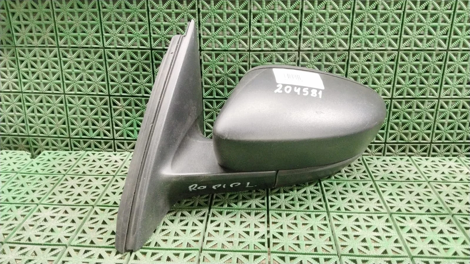 Зеркало SKODA RAPID 2013- электрическое левое 5 контактов текстурное б/у RAPID(2013-