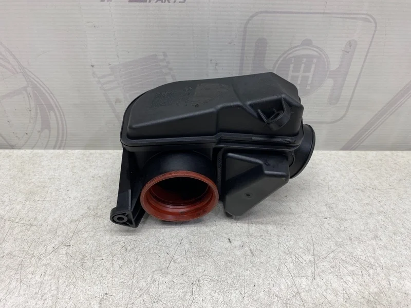 Резонатор воздушного фильтра Mercedes-benz W203