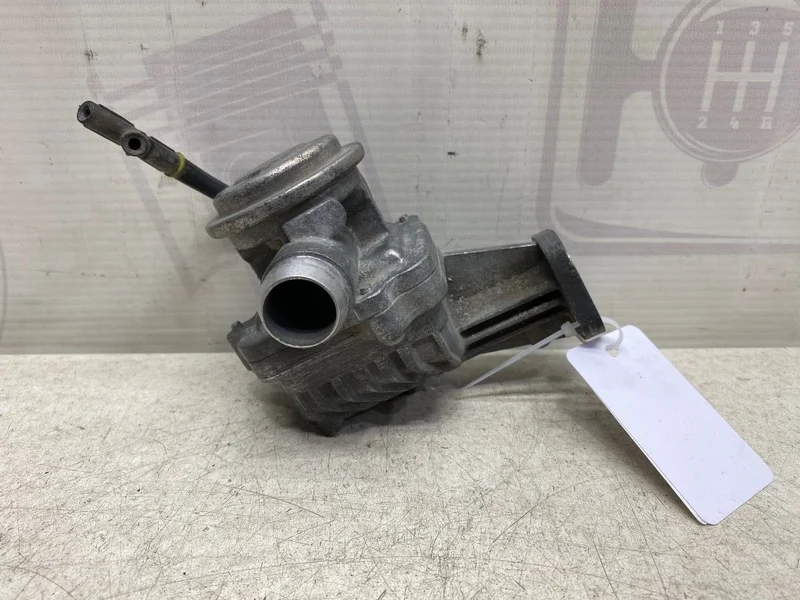 Клапан рециркуляции выхлопных газов Mercedes-benz ML 2005 W164