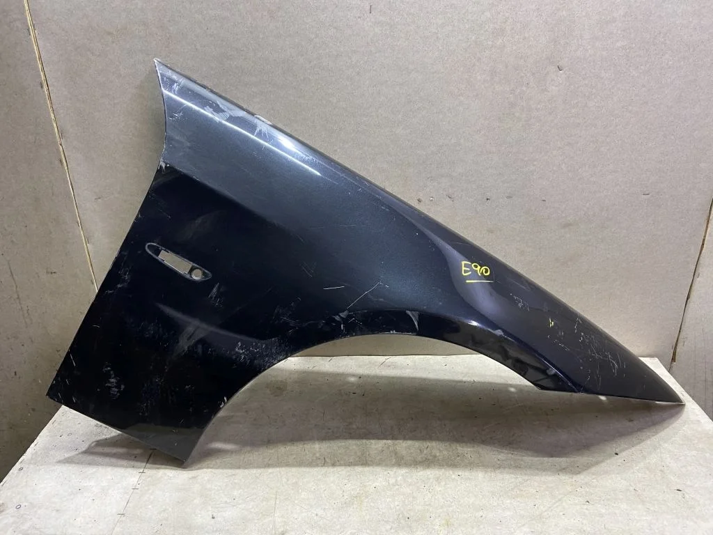 Крыло правое BMW E90 E91