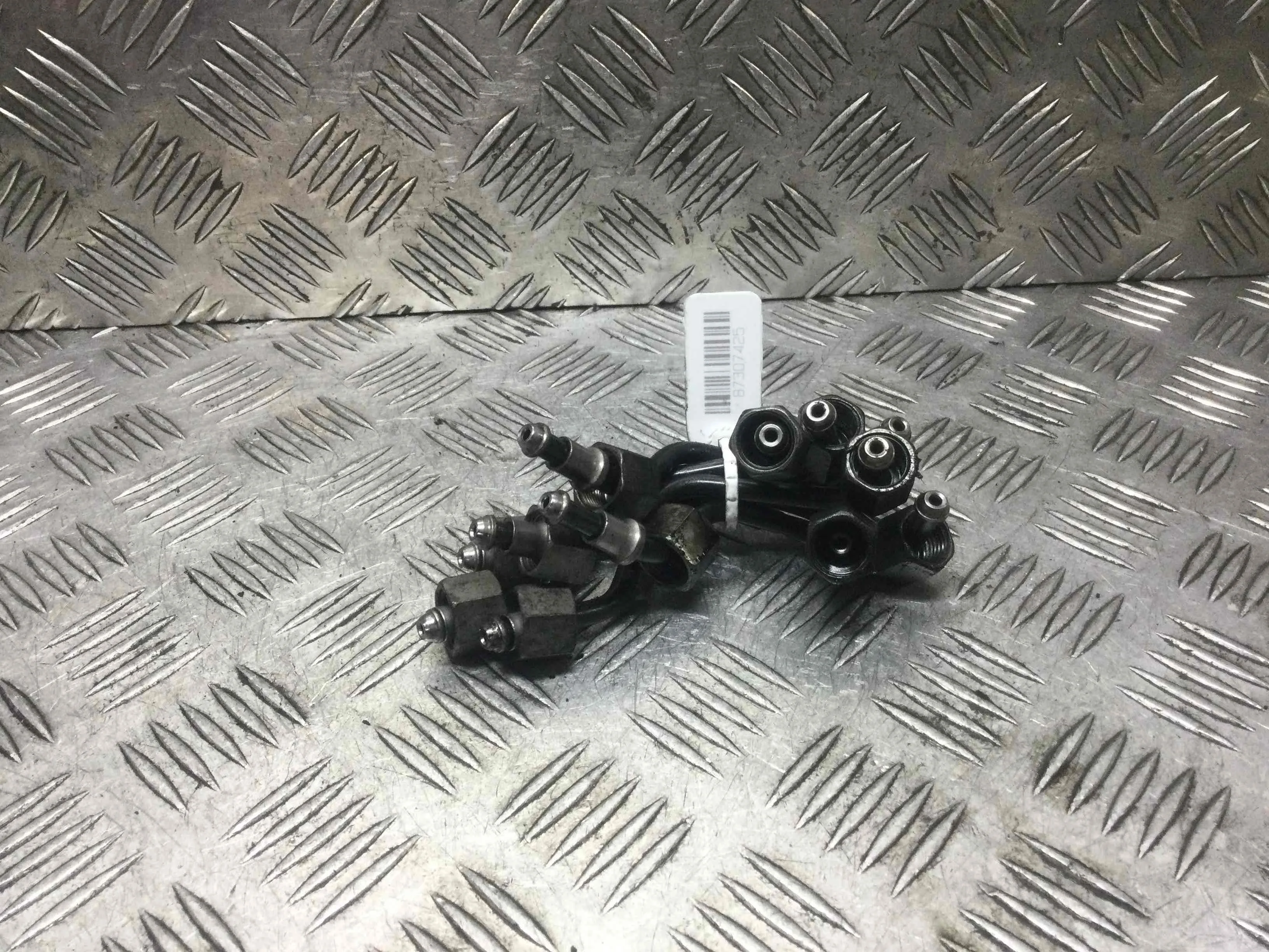 Трубка топливная Mercedes R-klasse W251 (2005-2010) дизель 3.0 CDI Автомат