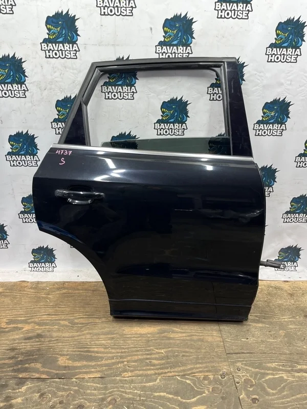 Дверь задняя правая Audi Q5 2013 8R0833052B 8R CNC