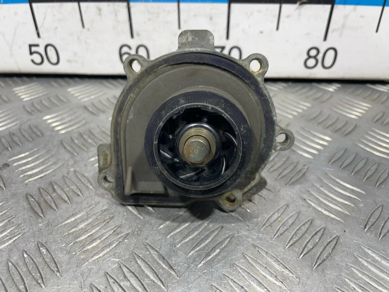 [Б/У] Насос водяной Opel Chevrolet [Код: 00527656 ]