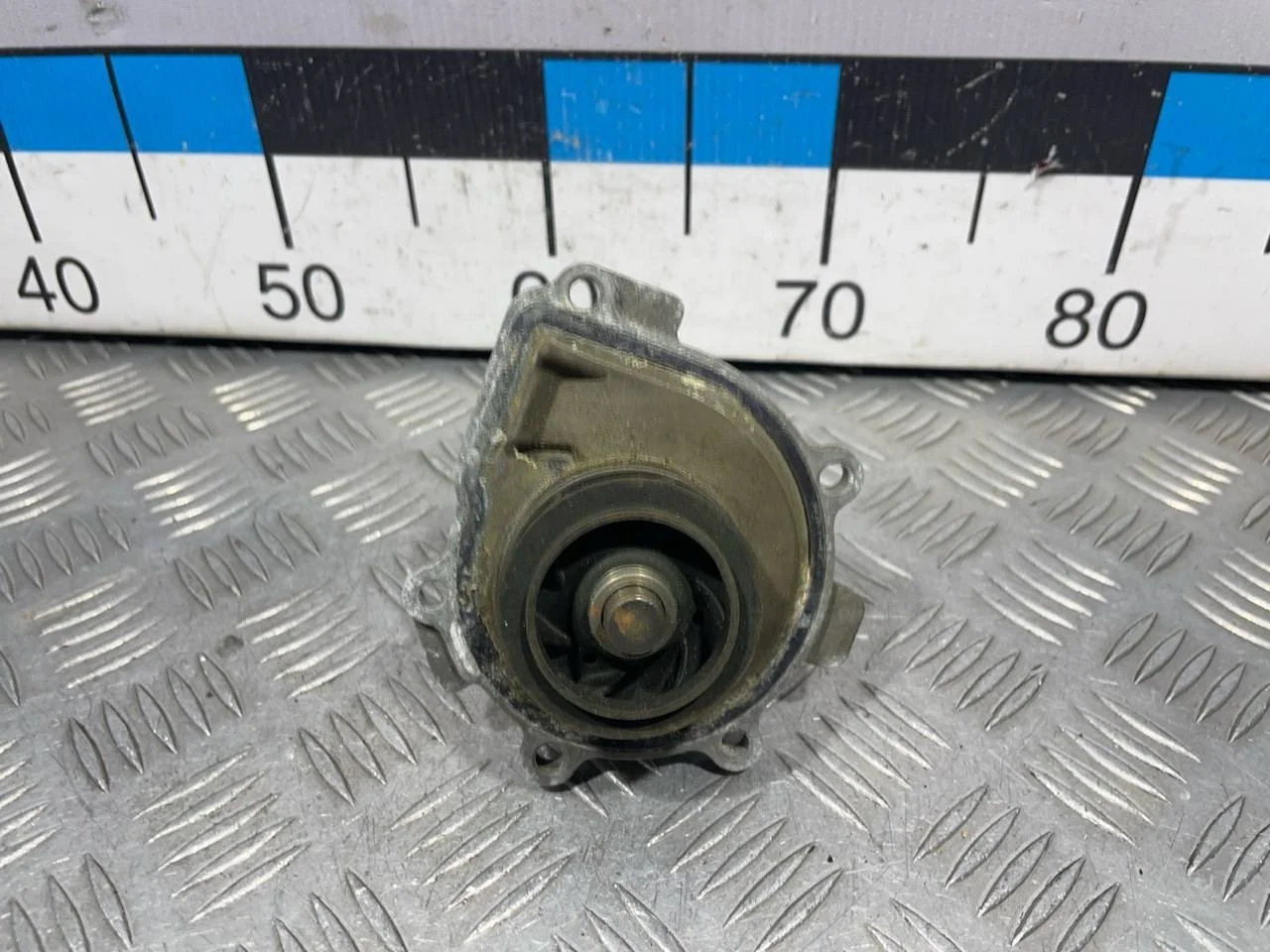 [Б/У] Насос водяной Opel Chevrolet [Код: 00527657 ]