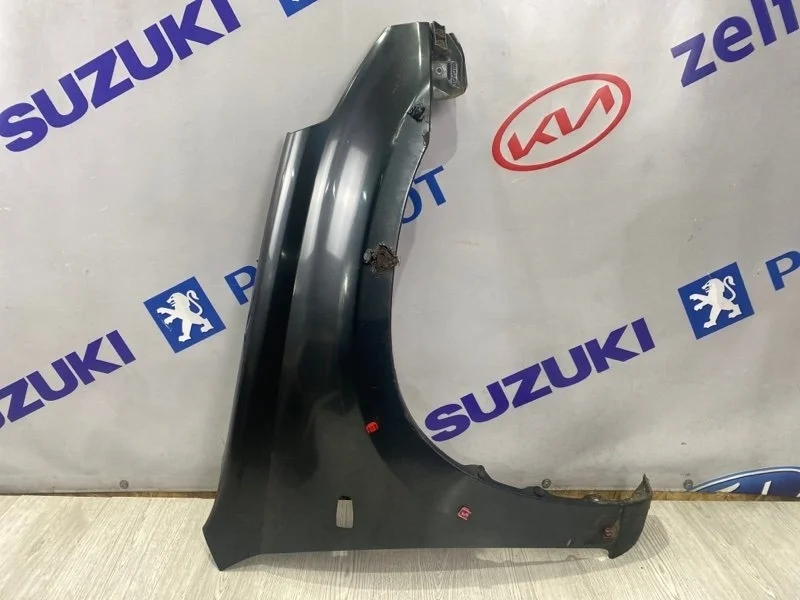 Крыло TOYOTA RAV4 2005