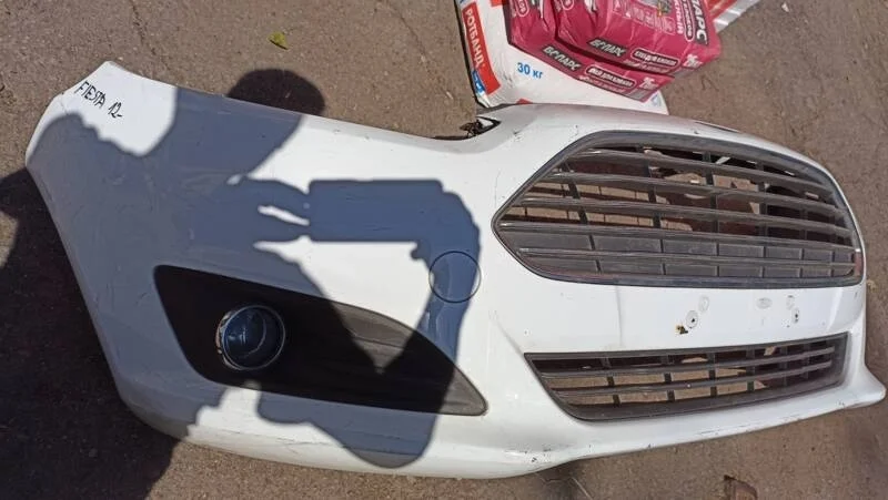 Бампер передний Ford Fiesta 2013-2020 оригинал