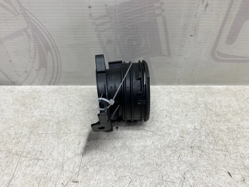 Промежуточный фланец перед дросселем Mercedes-benz GLE Coupe 2017 C292