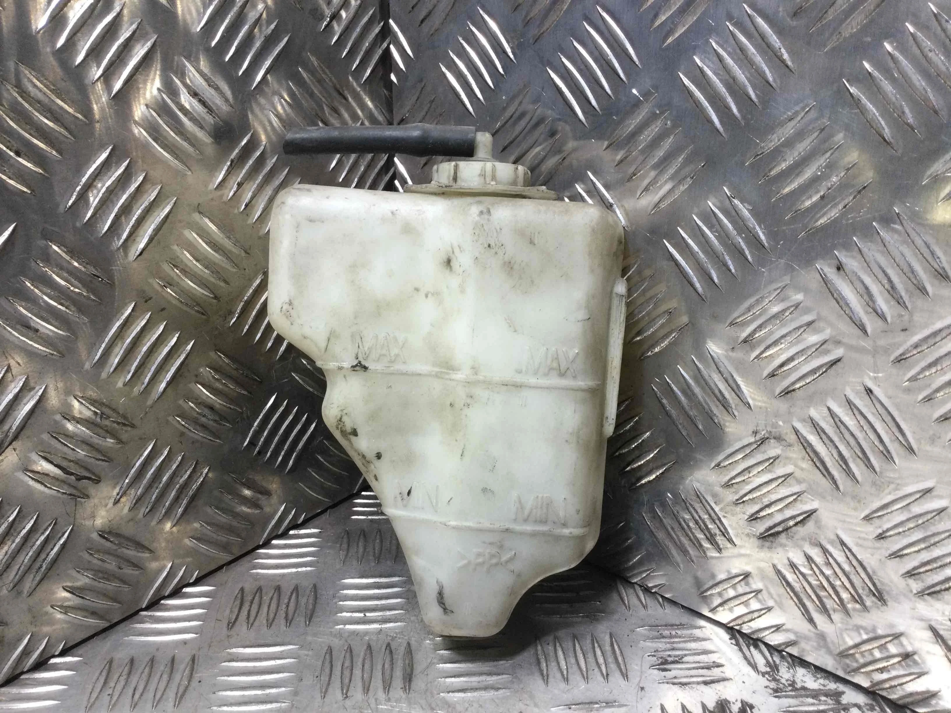 Бачок расширительный Honda Civic Civic VI 1995 - 2001 бензин 1.6 i Механика Х/б