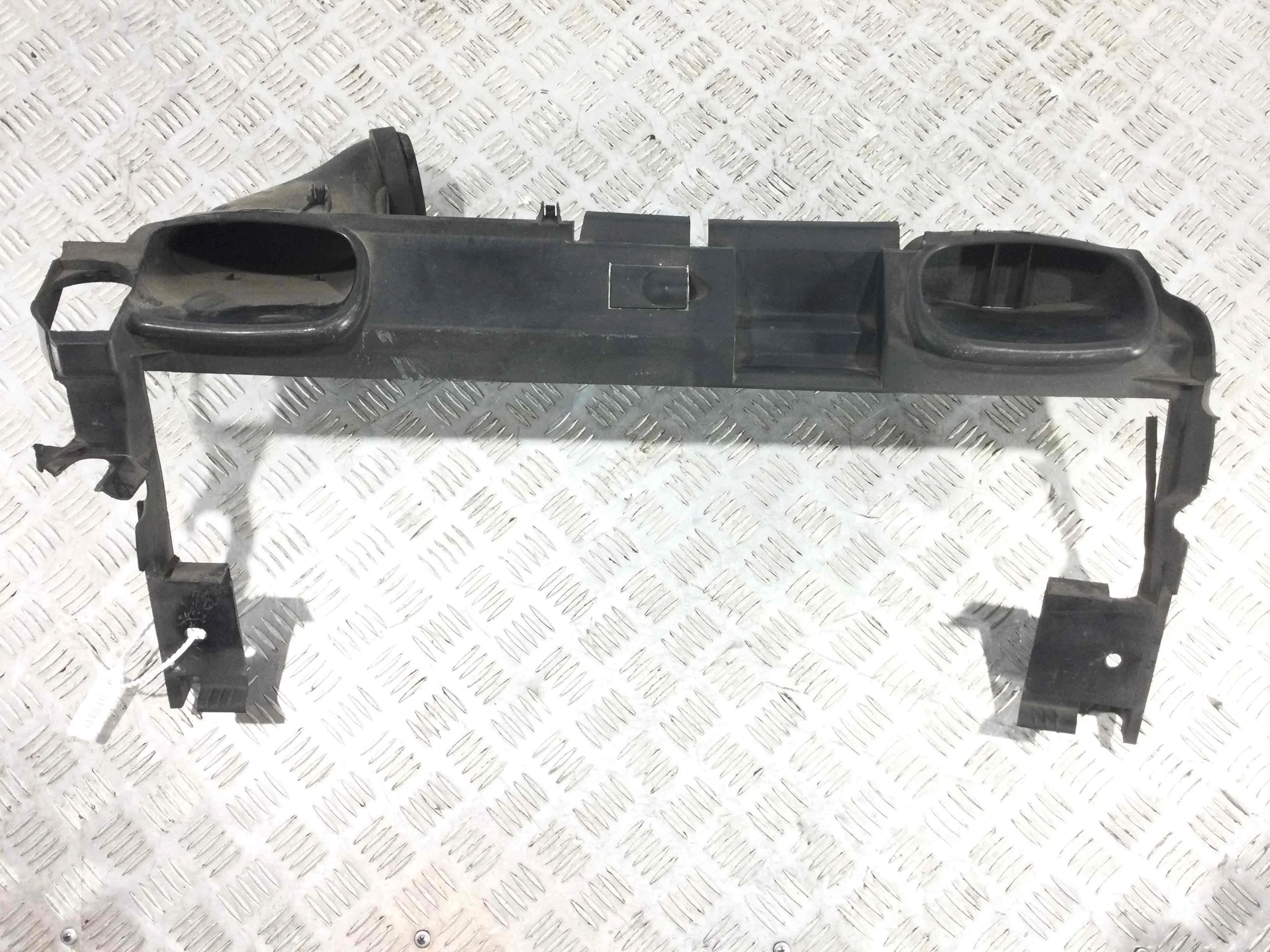 Дефлектор радиатора Mercedes C-klasse W203/S203/CL203 (2000-2004) дизель 2.2 CDI Автомат Седан