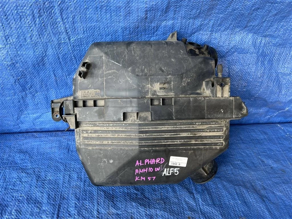 Б.у. корпус воздушного фильтра TOYOTA ALPHARD H10 TOYOTA ALPHARD H10