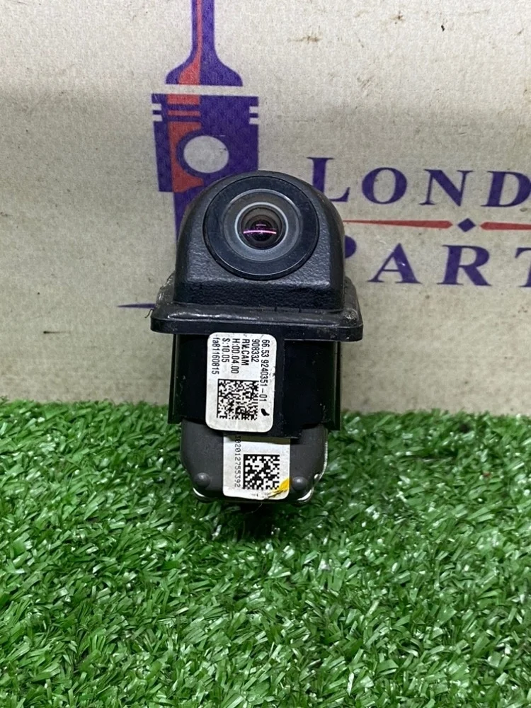 Камера заднего вида BMW F10