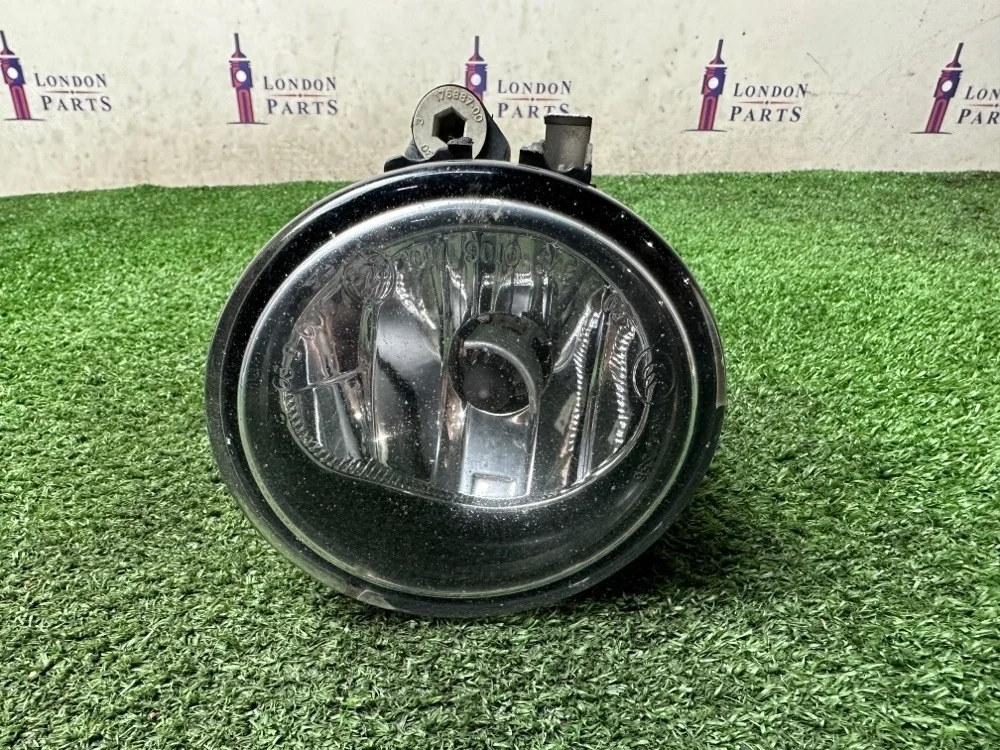 Фара противотуманная BMW X3 F25