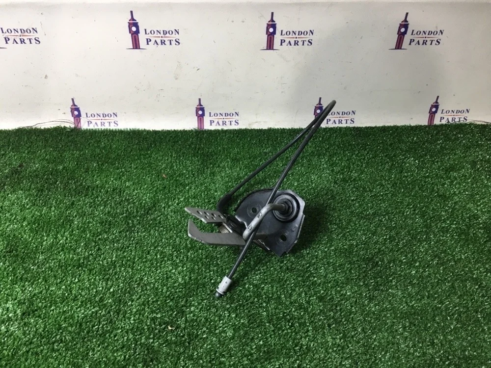 Замок капота BMW F10