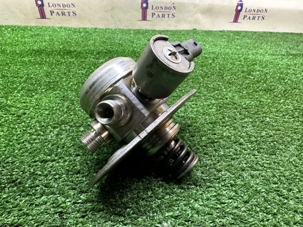 Топливный насос высокого давления BMW 520i F10