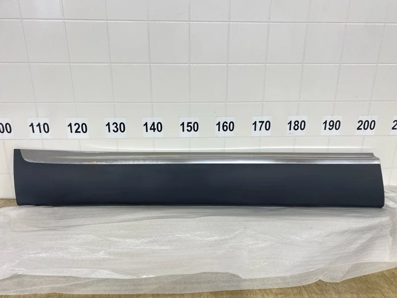 РАСШИРИТЕЛЬ ДВЕРИ Kia Sorento 87722C5200, передний правый