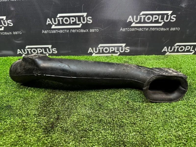 Патрубок воздушного фильтра Opel Astra H 2013 55351756 3 ХЭТЧЕБЕК 1.6 Z16XER