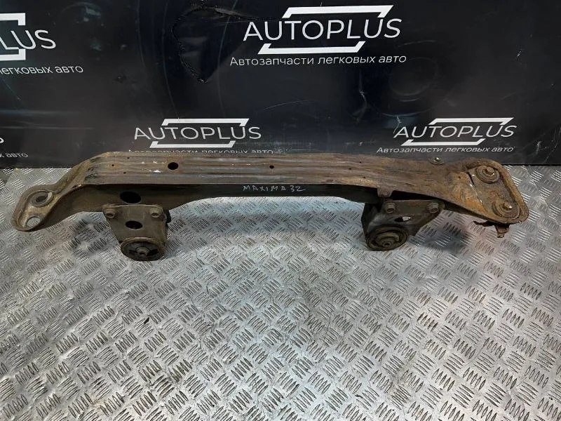 Продольная балка Nissan Cefiro 1997 1124040U00 A32 VQ20DE