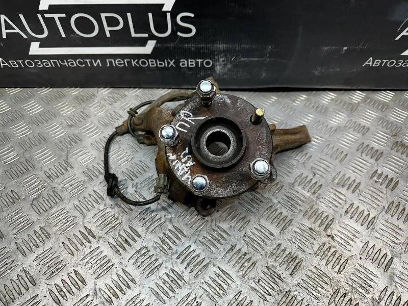 Кулак поворотный Nissan Cefiro 1997 4001437U00 A32 VQ20DE, передний правый