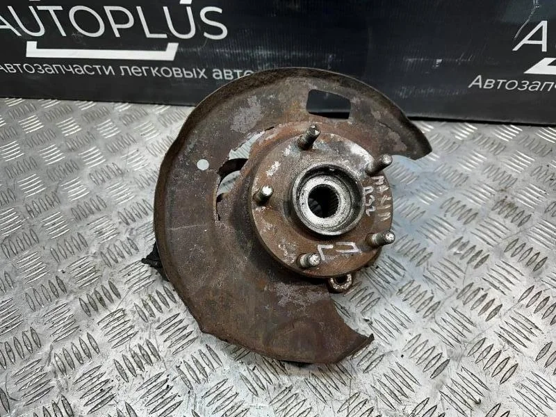 Кулак поворотный Nissan Cefiro 1997 4001437U00 A32 VQ20DE, передний левый