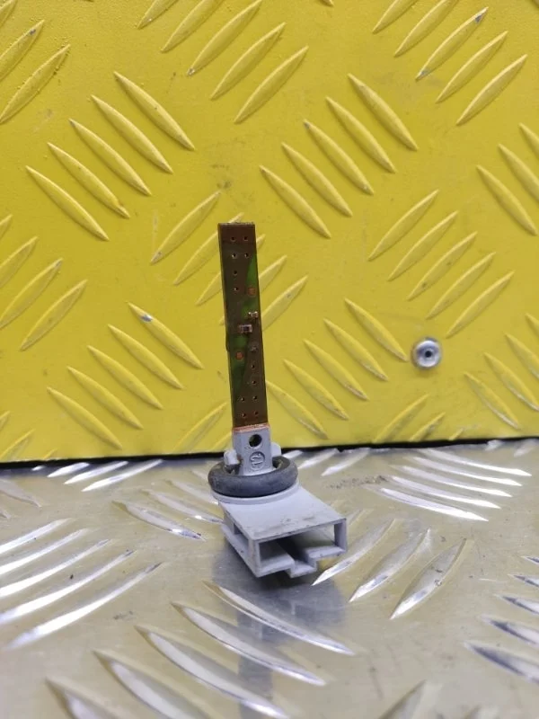 Датчик температуры Volkswagen Amarok (2010-2016) 2011 4B0820539 ПИКАП 2.0 D CDCA