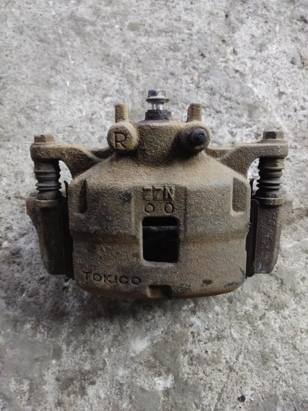 Суппорт передний правый Fiat Fullback 2015 - 2020 2017 4605A202 ПИКАП 2.4 D KT0T