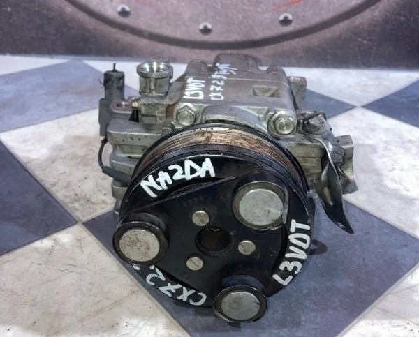 Компрессор кондиционера Mazda CX-7 ER