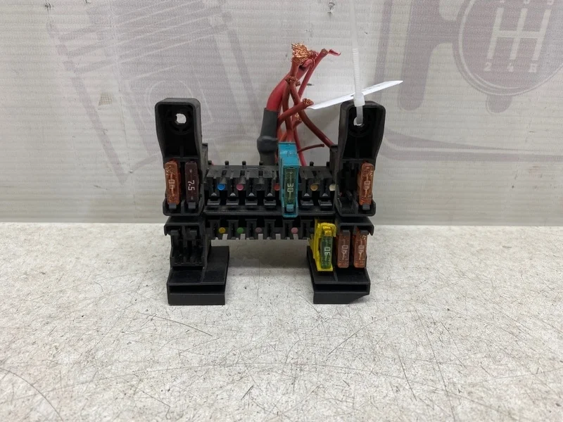 Блок предохранителей салон Mercedes-benz 2006 W221