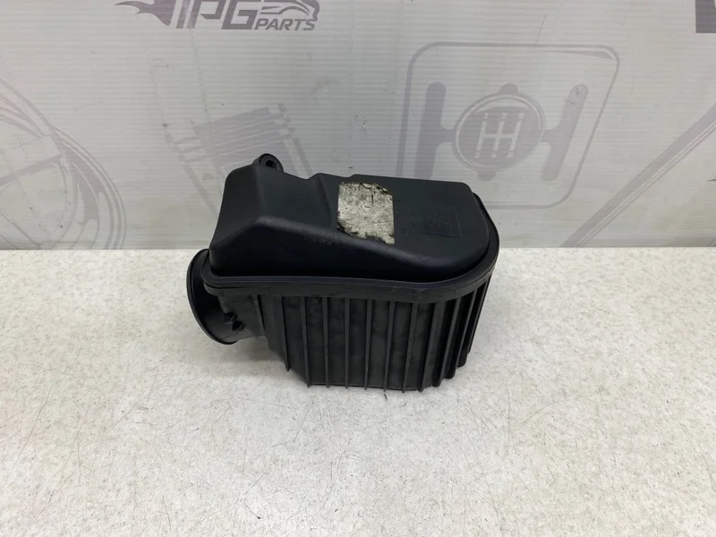 Резонатор воздушного фильтра Mercedes-benz W203