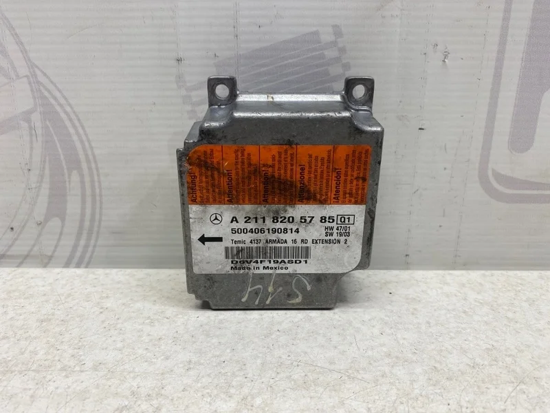 Блок srs Mercedes-benz 2004 W211