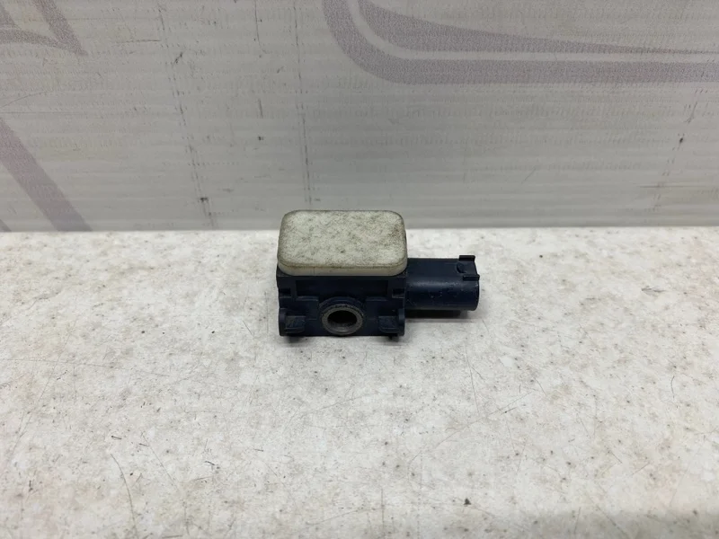 Датчик удара srs Mercedes-benz ML W164