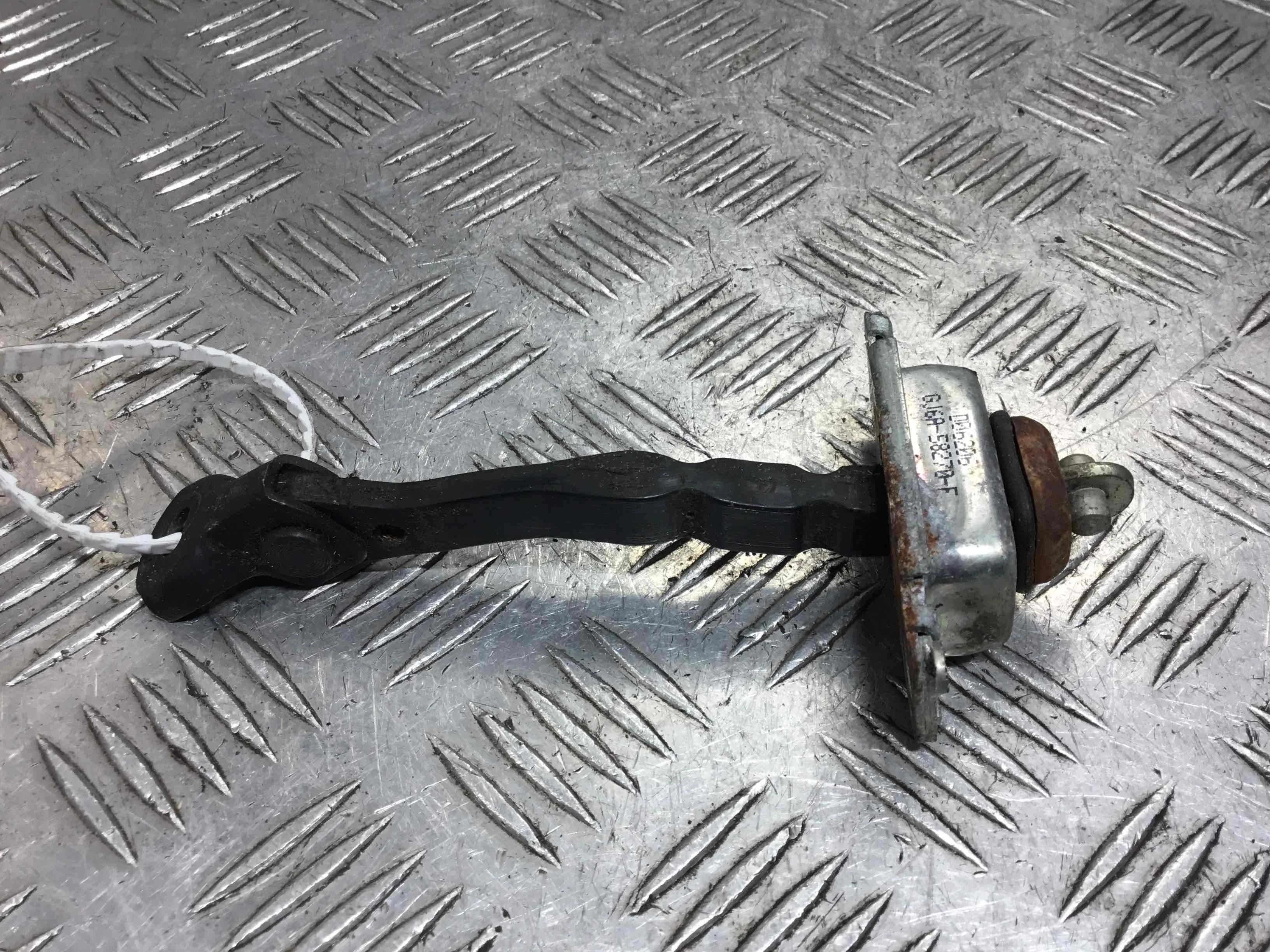 Ограничитель открывания двери Mazda 6 6 I (GG,GY) 2002 - 2007 дизель 2.0 TD Механика Универсал