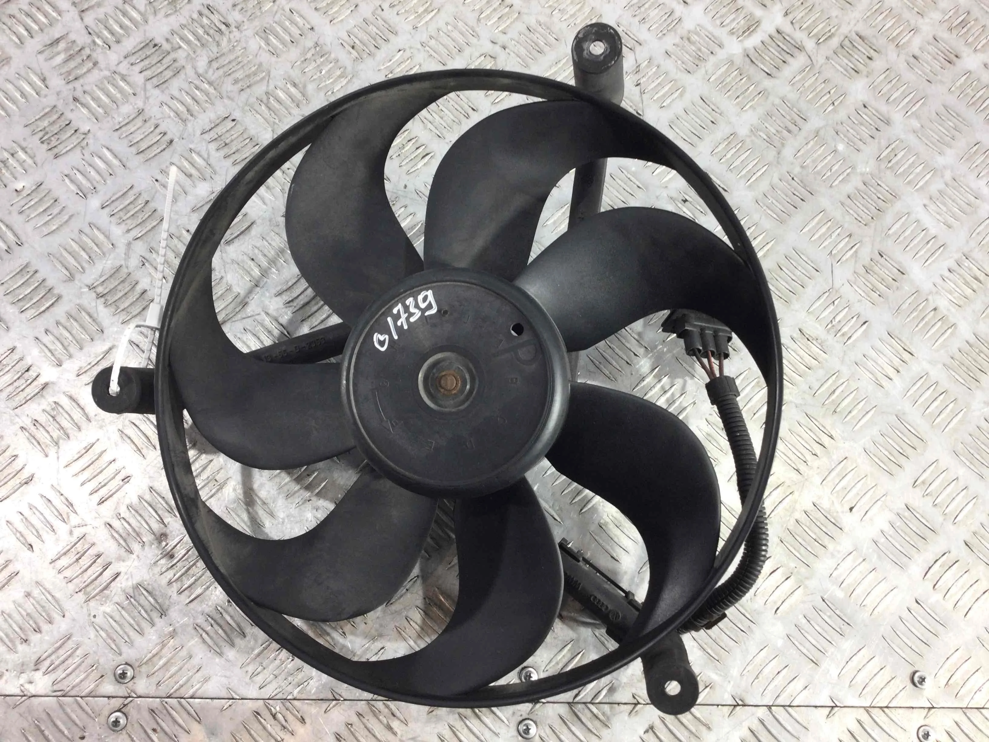 Вентилятор радиатора Audi A3 8L (1996-2000) бензин 1.8 i Механика Х/б