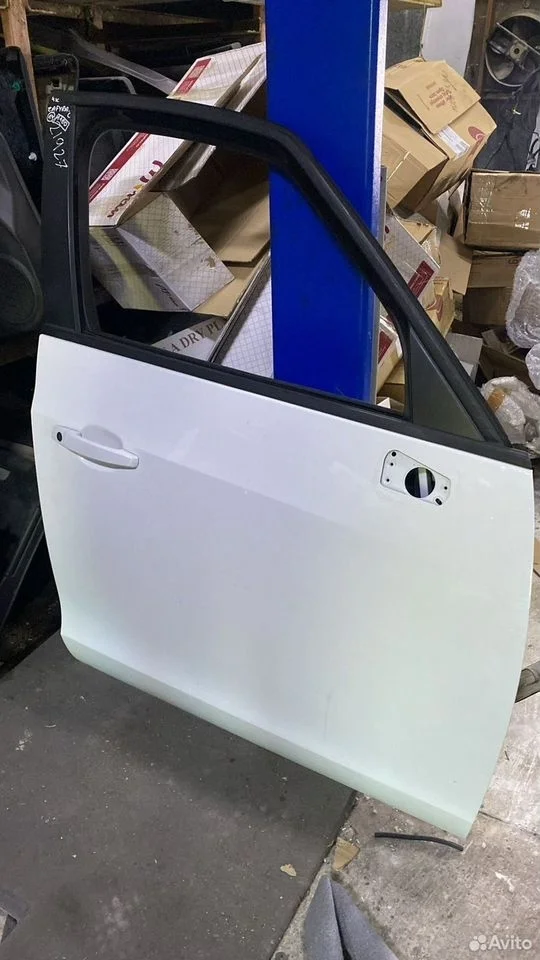 Дверь передняя правая в сборе опель зафира с