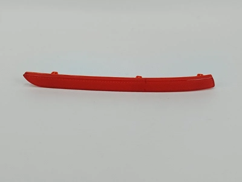 Светоотражатель клык бампера Volkswagen Transporter T5