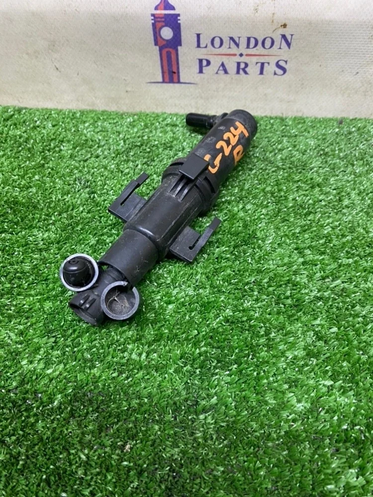 Форсунка омывателя BMW F10