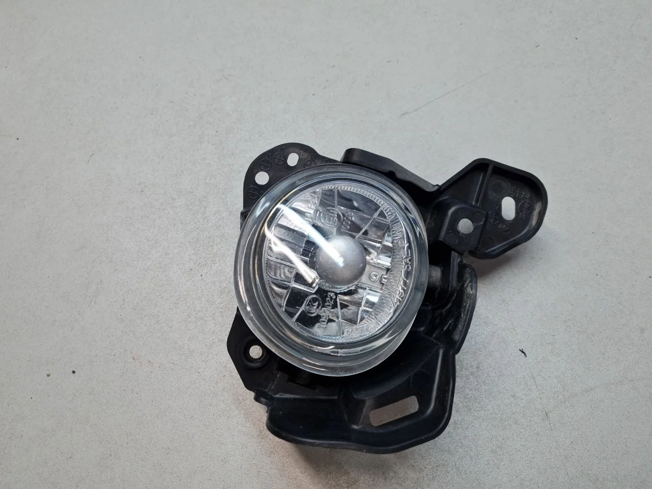 Фара противотуманная правая для Mazda CX-5 2011-2017