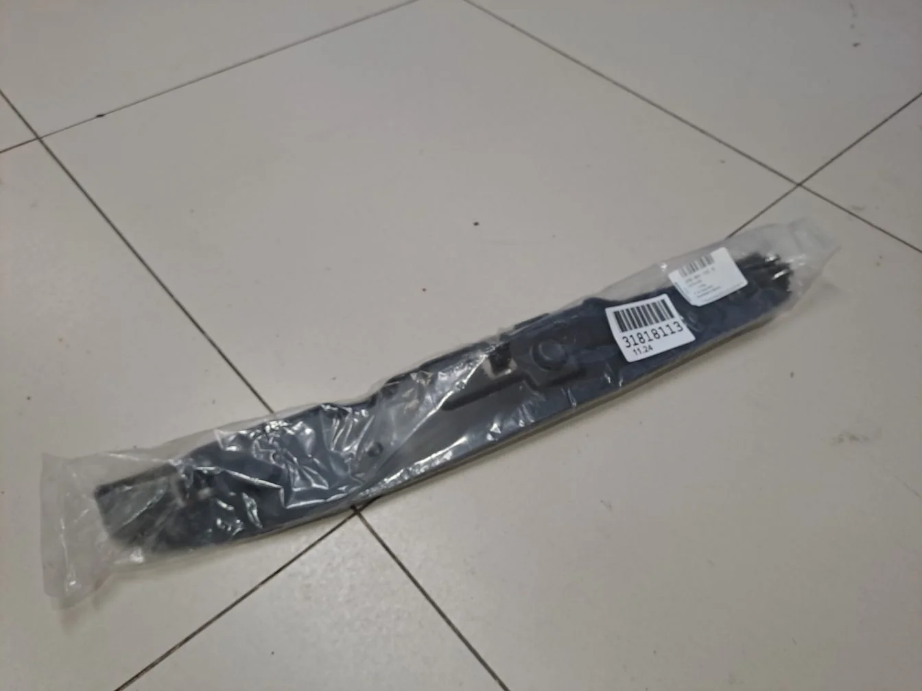 Уплотнитель крыла передний правый для Volkswagen Jetta A6 2010-2018