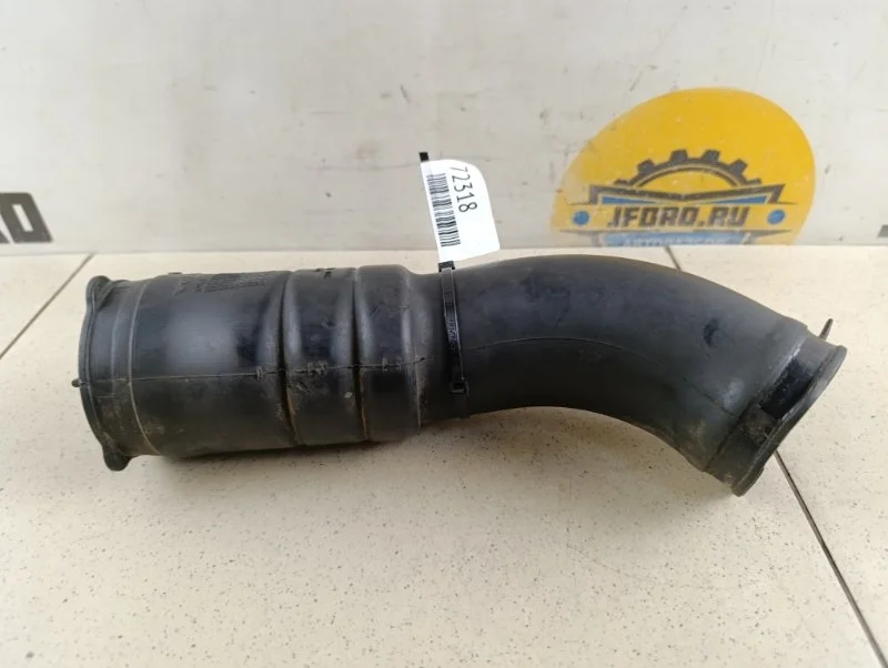 Патрубок воздушного фильтра Volvo S40 2007 MS68