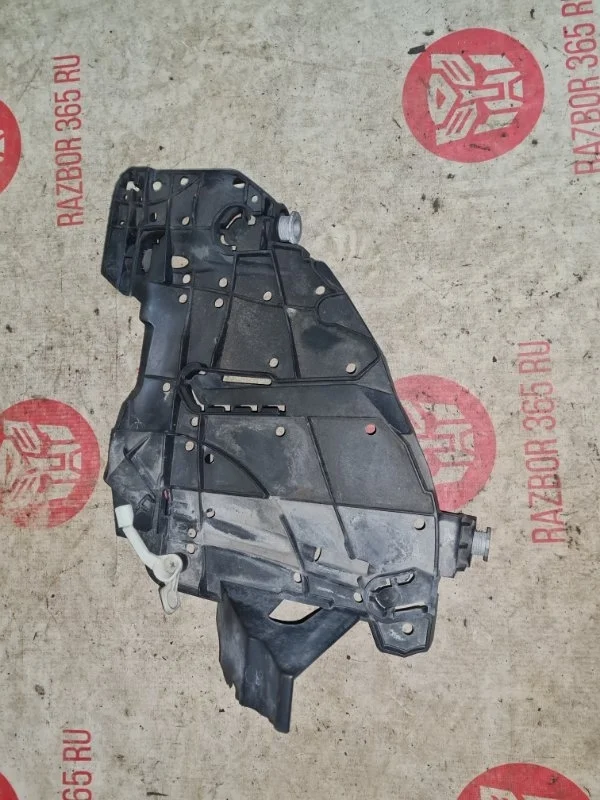 Площадка фары Volkswagen Touareg 2009 7LA