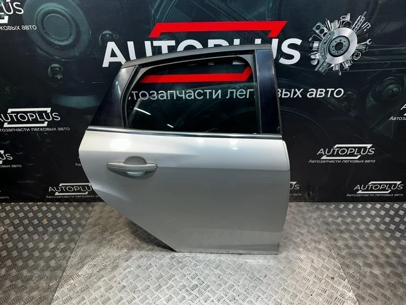 Дверь Ford Focus 2011 1835846 СЕДАН 1.6 PNDA, задняя правая