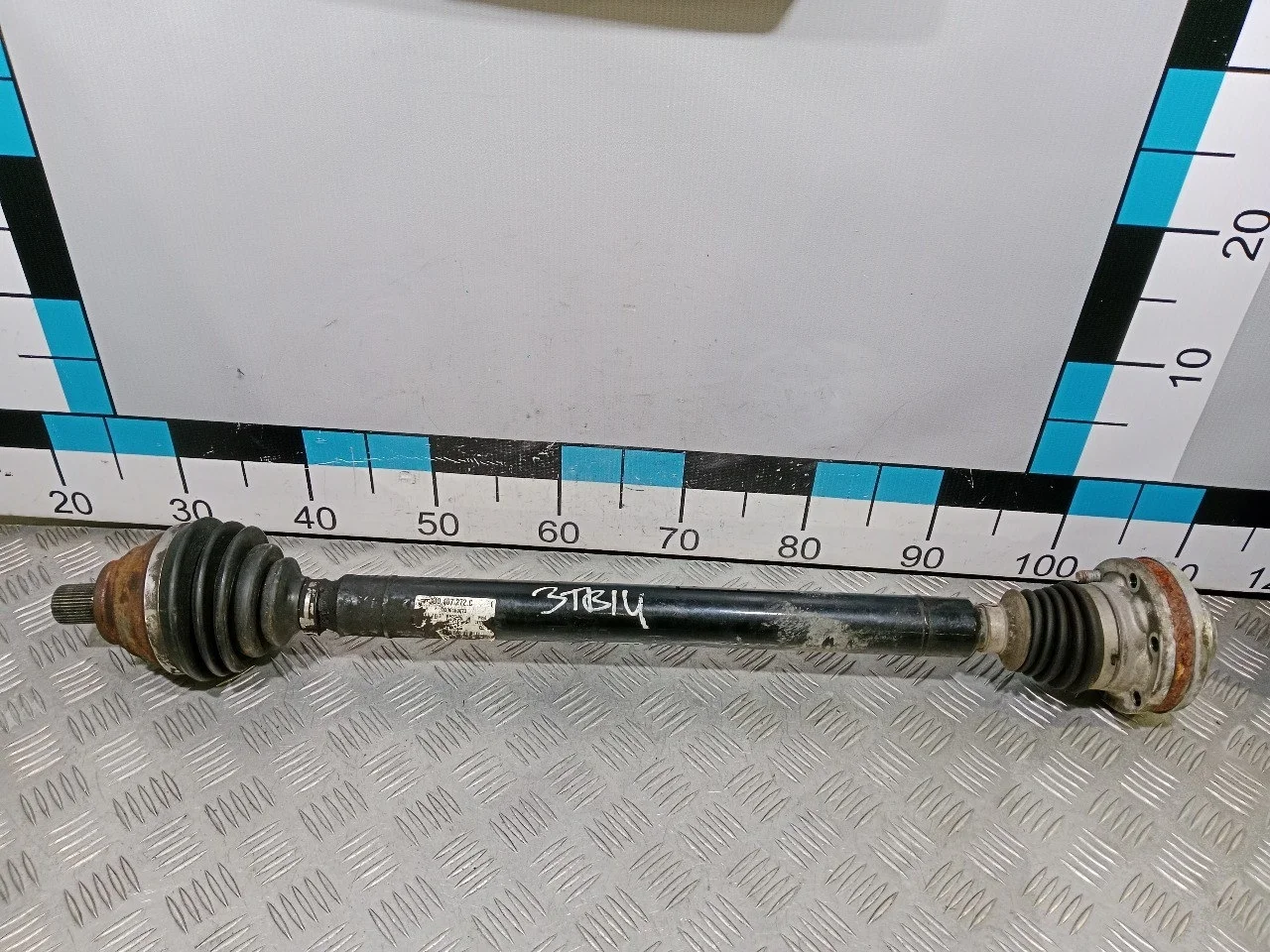 [Б/У] Привод передний правый [Код: 00528834 ]