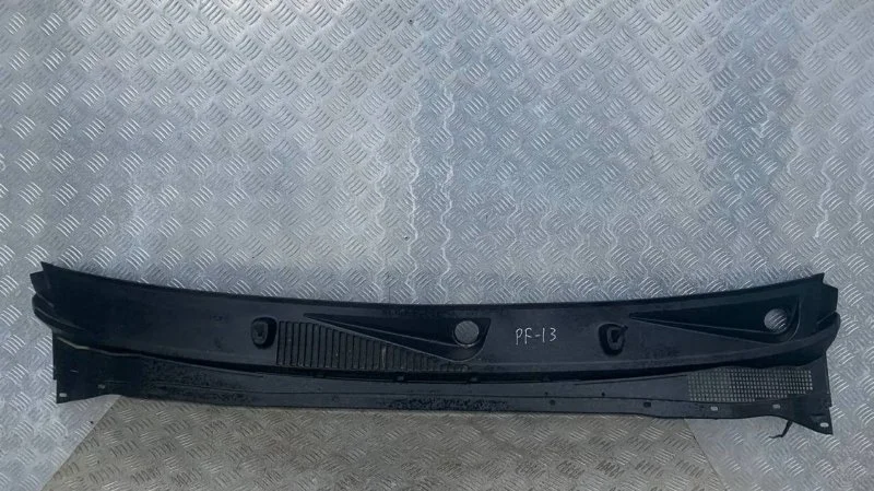 Дождевик Nissan Pathfinder (R51M) 2004-2013 2008 66862EB400 ВНЕДОРОЖНИК 2.5 D YD25DDTI