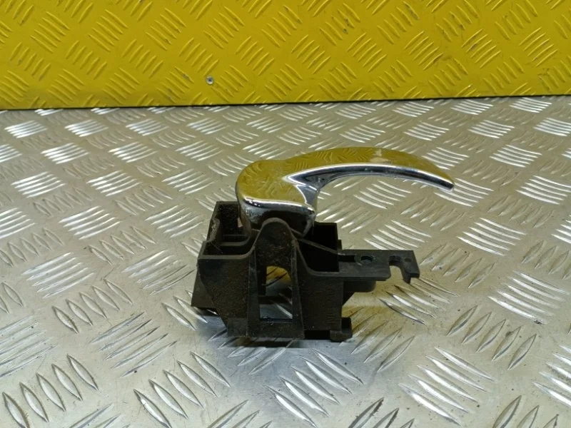 Ручка двери внутренняя передняя правая Nissan Navara (D40) 2004-2015 2010 806704X02B 2.5 D YD25DDTI