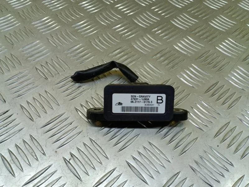 Датчик ускорения Nissan Pathfinder (R51M) 2004-2013 2010 479311JB0A 2.5 D YD25DDTI