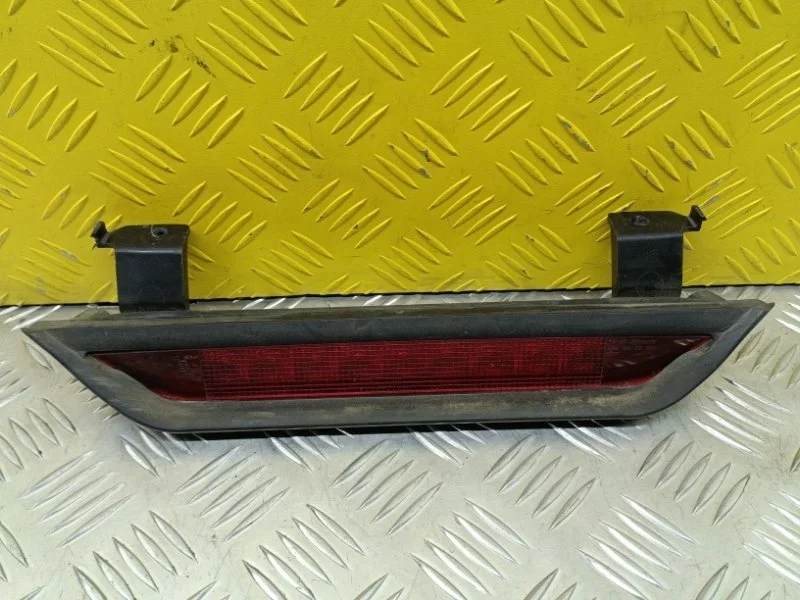 Фонарь задний (стоп сигнал) Nissan Pathfinder (R51M) 2004-2013 2008 26590EA50B 2.5 D YD25DDTI