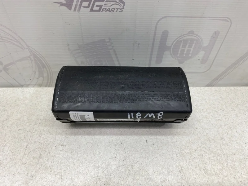 Подушка безопасности в торпеду Mercedes-benz 2007 W211