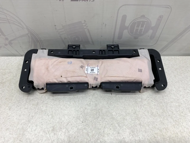 Подушка безопасности в колени Mercedes-benz GLE Coupe 2017 C292